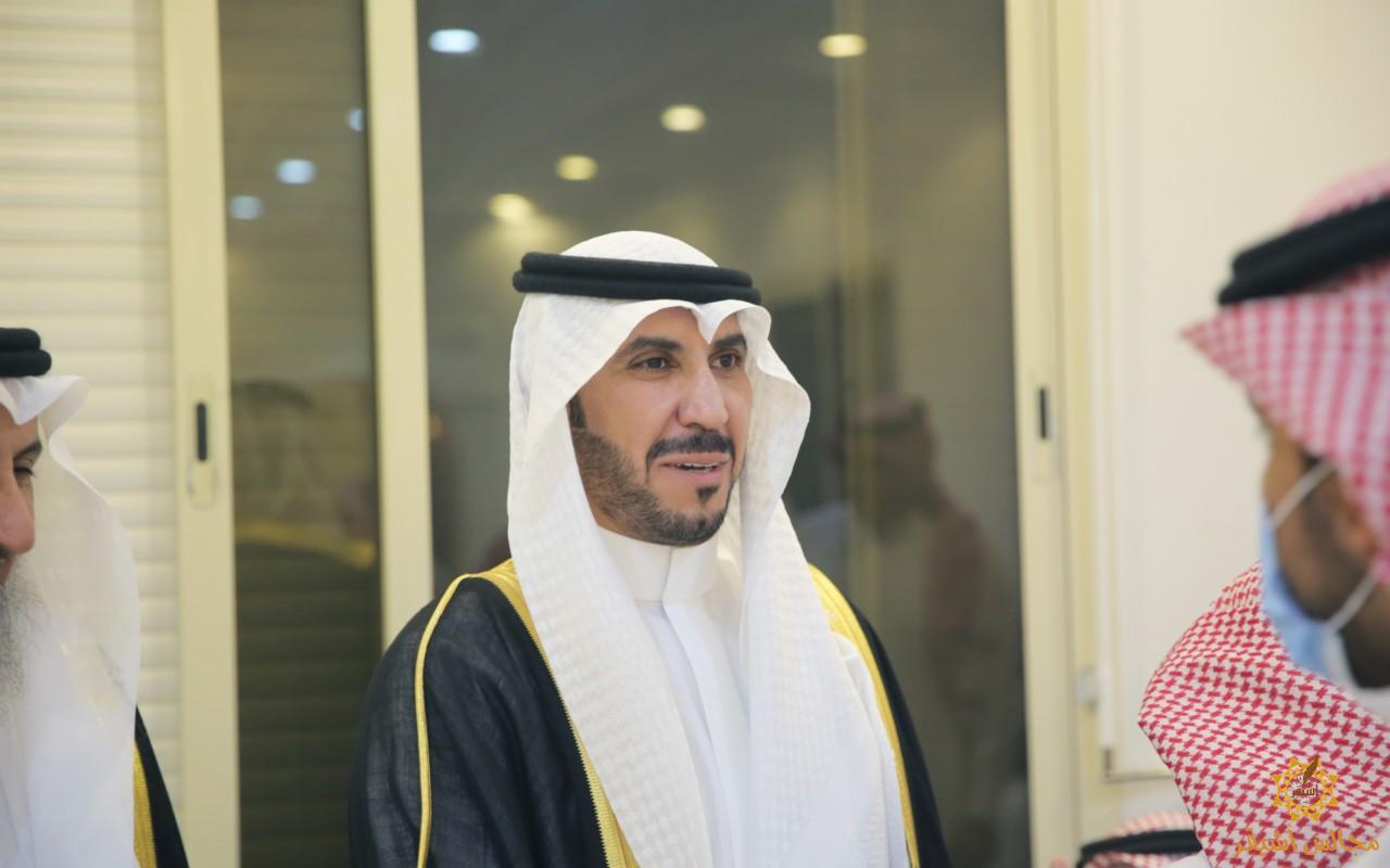 الشاب عبدالرحمن العياف يحتفل بزواجه على كريمة عبدالرحمن القصيّر