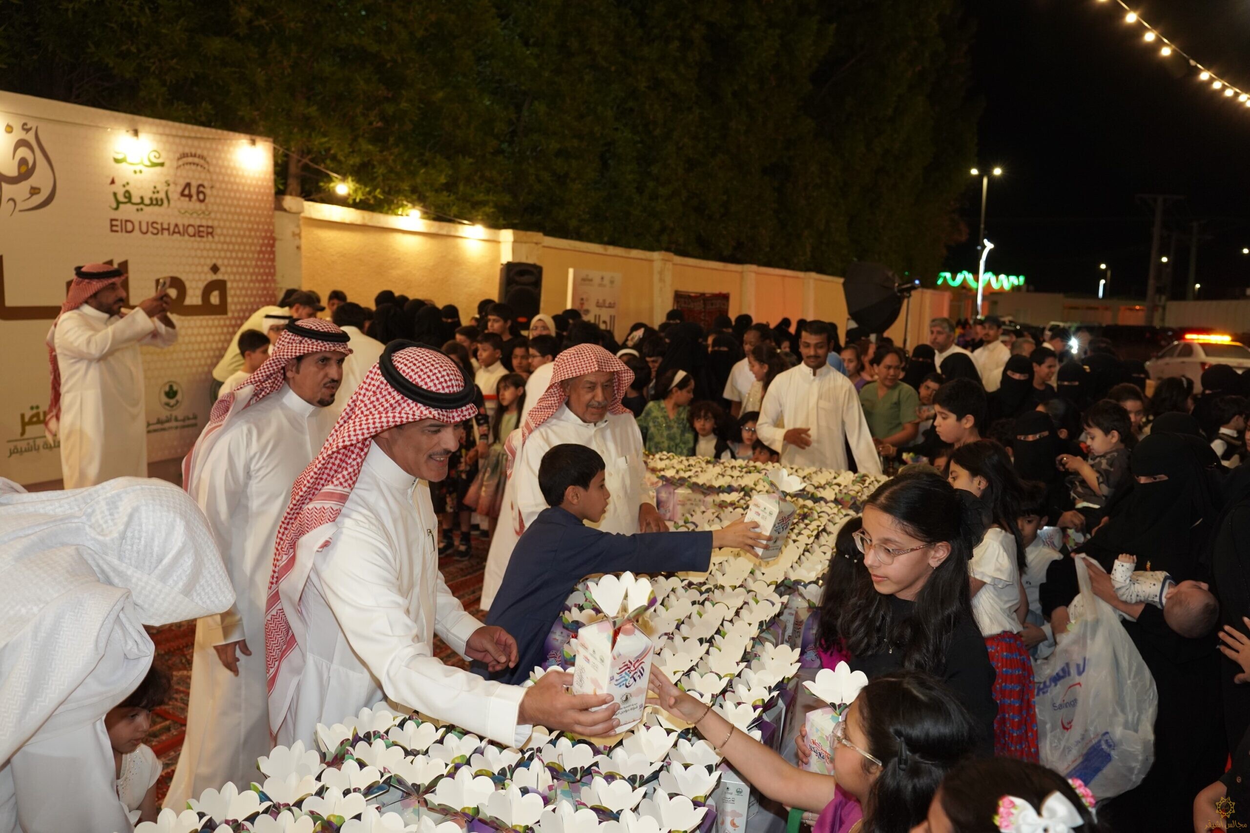 أشيقر تطرق باب العيد السعيد بمهرجان الحلاوي